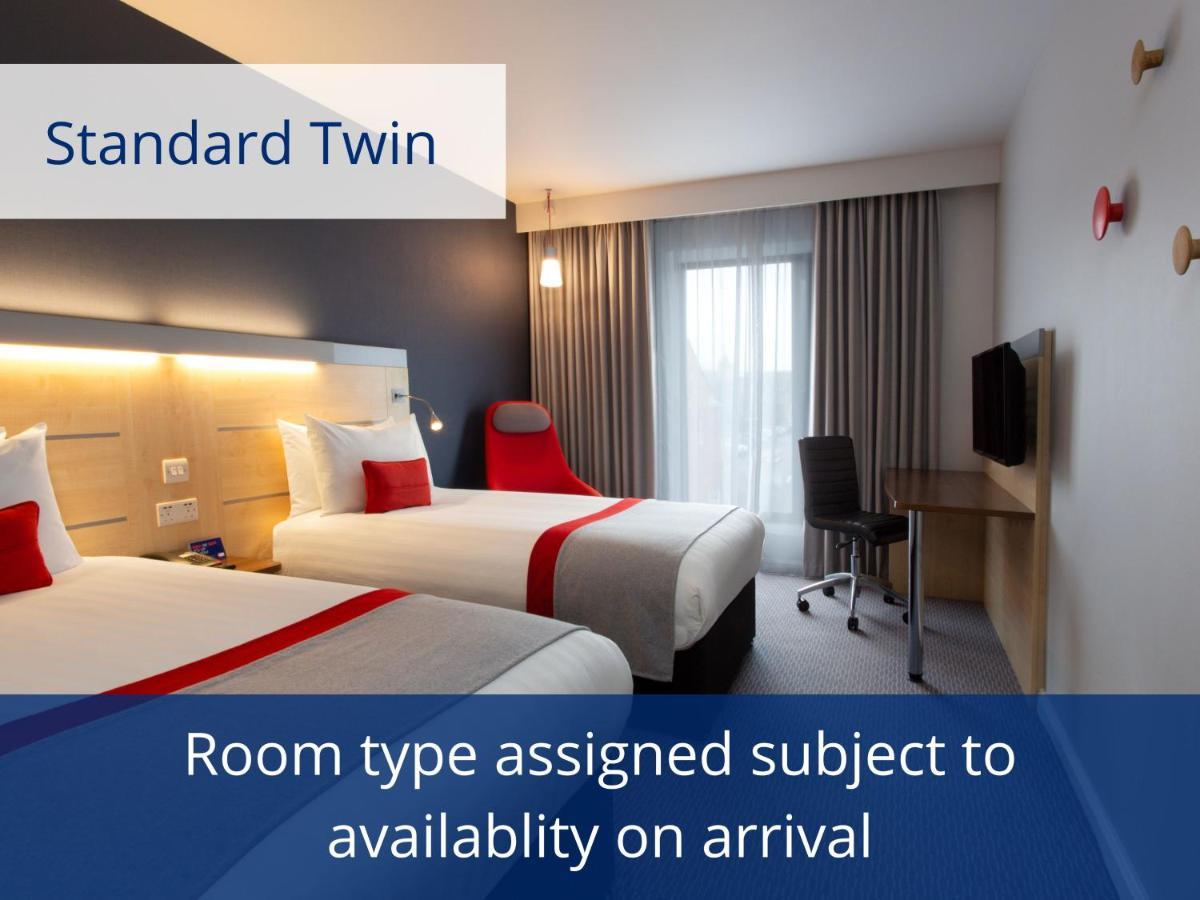 Holiday Inn Express Cheltenham Town Centre By Ihg Екстер'єр фото