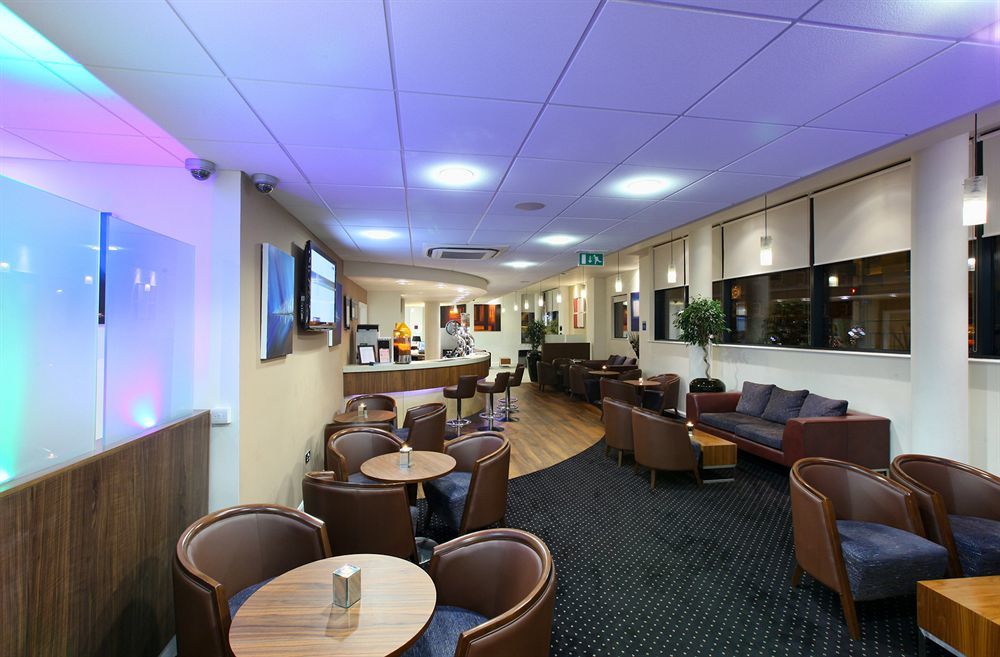 Holiday Inn Express Cheltenham Town Centre By Ihg Екстер'єр фото